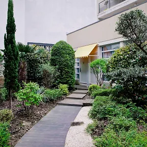 4* Otel Western Crequi Part Dieu