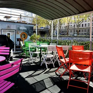  Apartment Peniche Centre Vieux Confluence